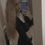 2063640366362561537 avatar