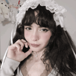 adore_selenaaaa avatar