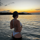 _ainaraa.r avatar