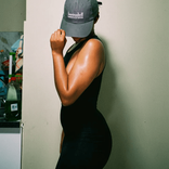aneleshange0 avatar