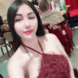 lily1990 avatar