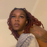 queen__dee4