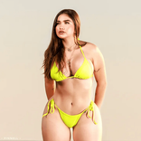 salma_flores19