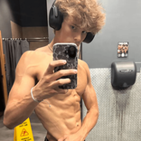samlifts008 avatar