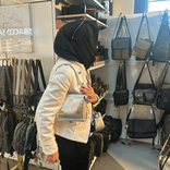 user61208027_